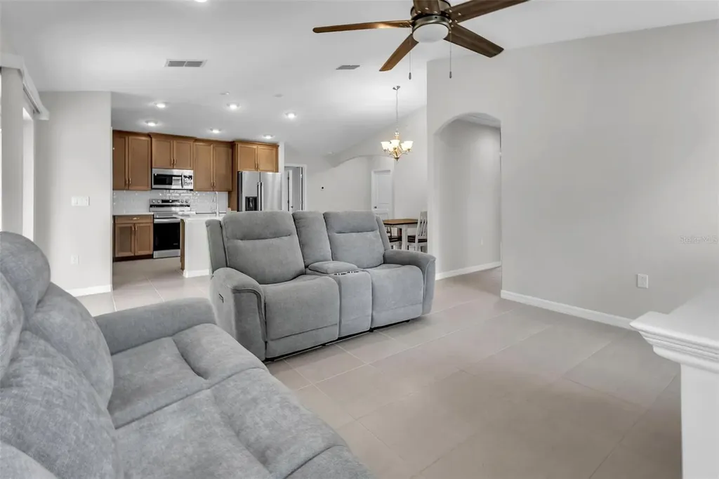 63 President Lane Palm Coast FL 32164