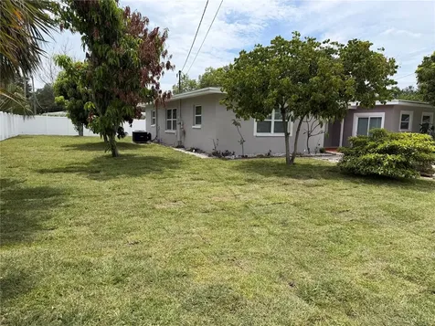 7005 Thrasher Drive Tampa FL 33610