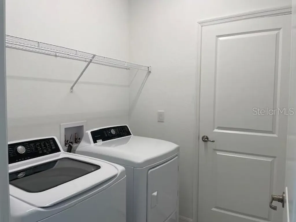 17384 Luminous Avenue Venice FL 34293