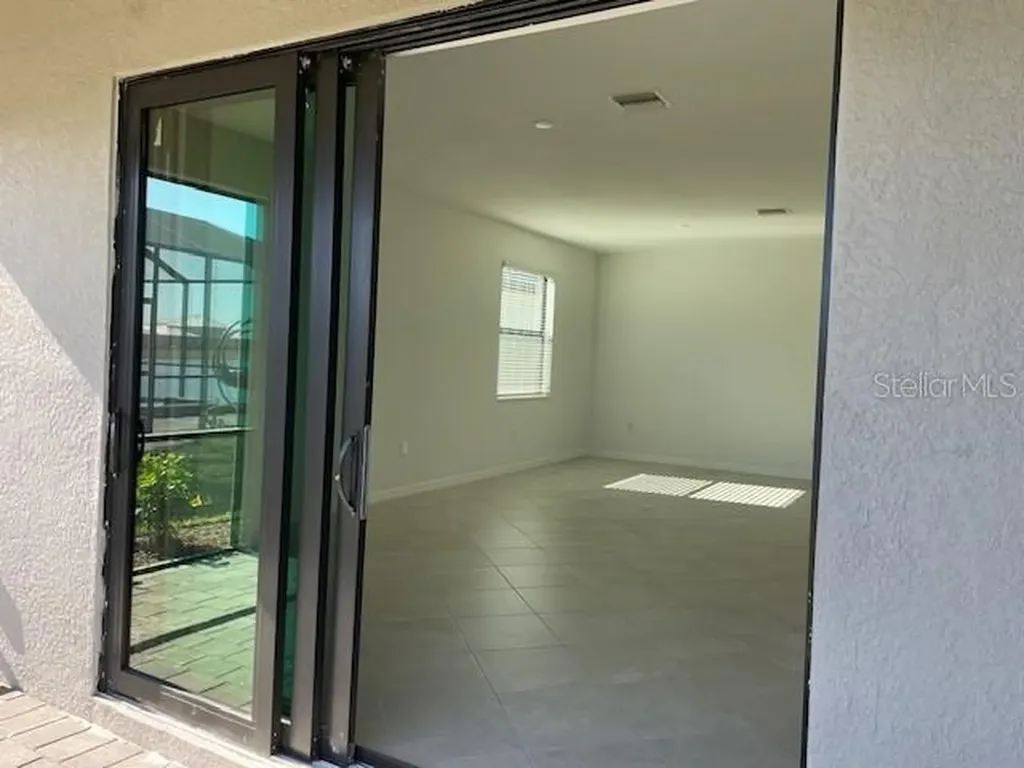 17384 Luminous Avenue Venice FL 34293