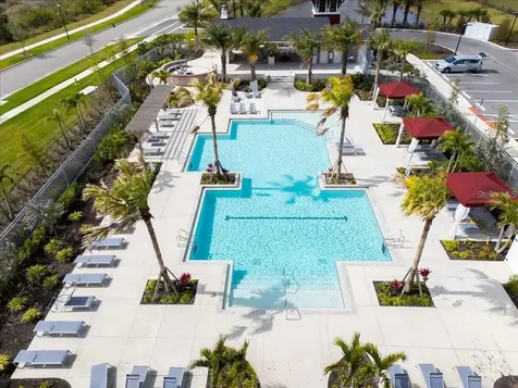 17384 Luminous Avenue Venice FL 34293