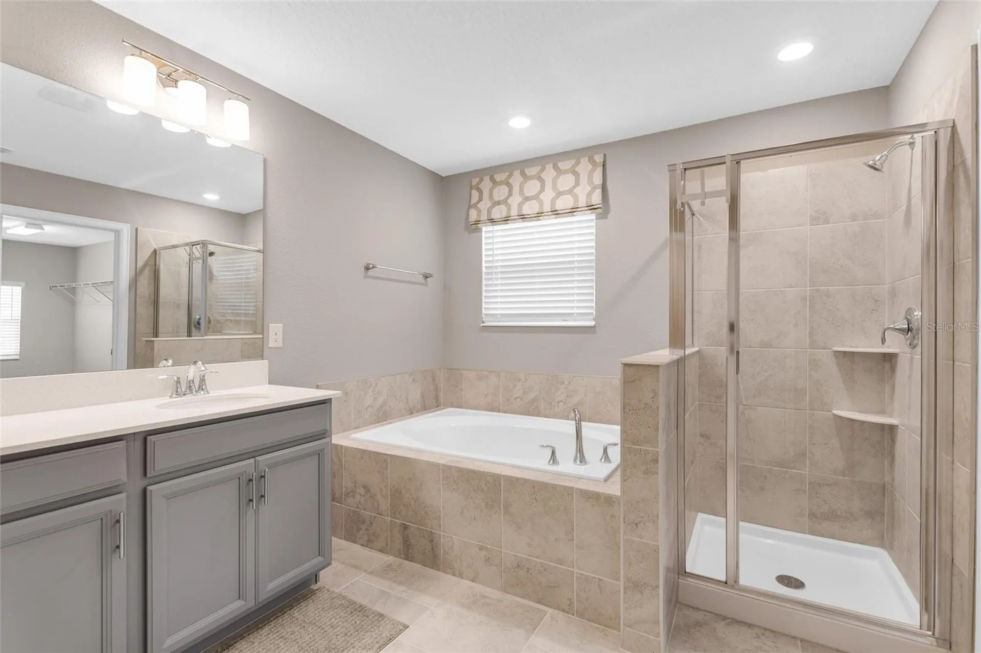 8833 Beth Page Lane Davenport FL 33896