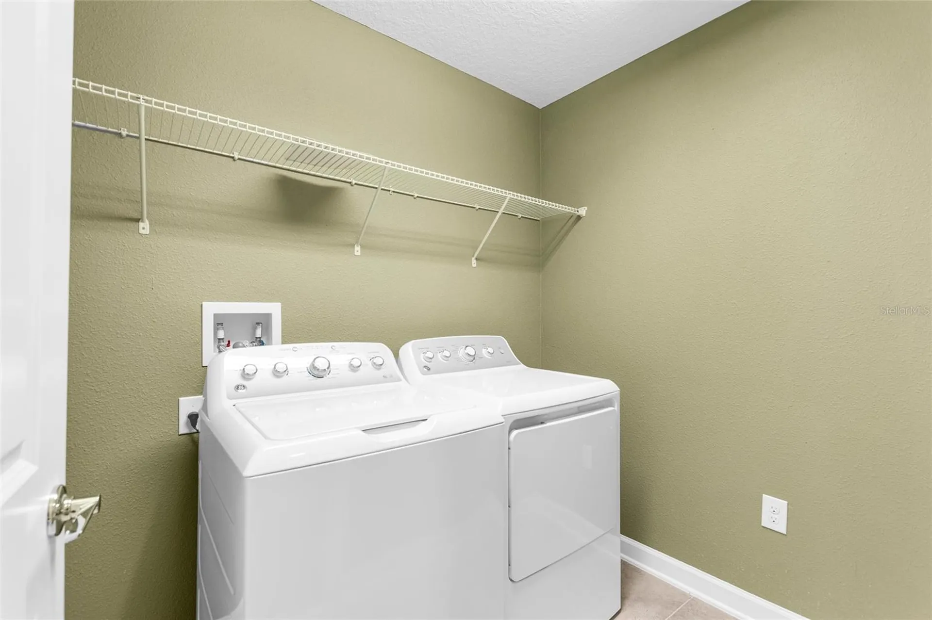 8833 Beth Page Lane Davenport FL 33896