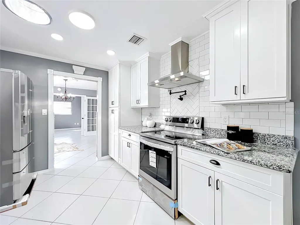 3417 Pershing Avenue Orlando FL 32812