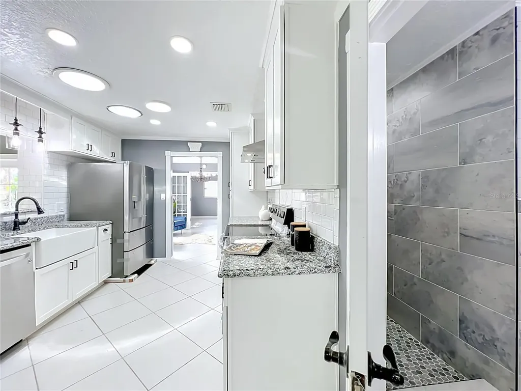 3417 Pershing Avenue Orlando FL 32812