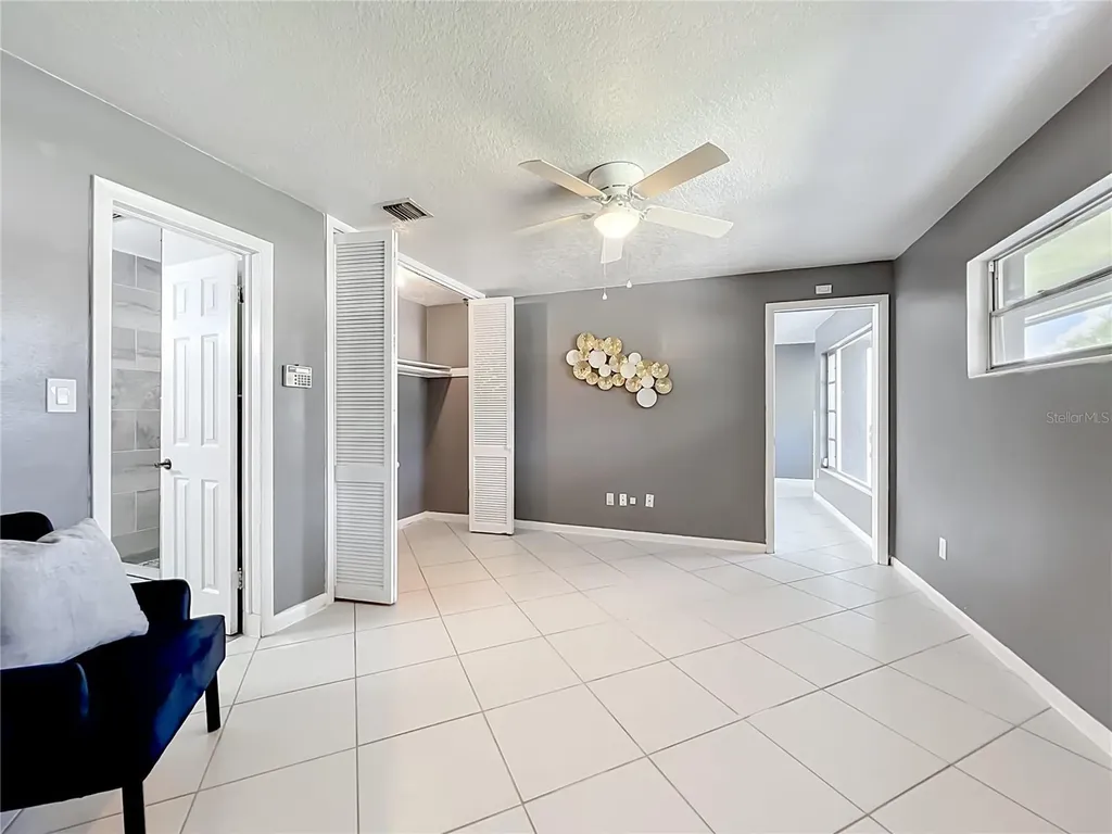 3417 Pershing Avenue Orlando FL 32812