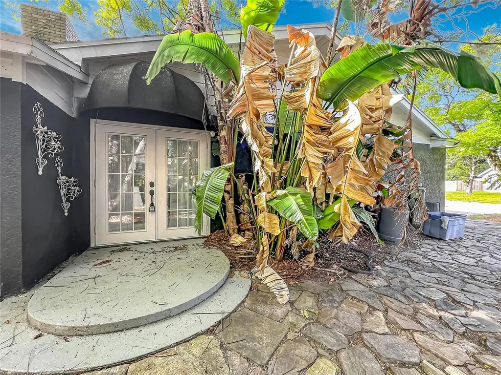 3417 Pershing Avenue Orlando FL 32812