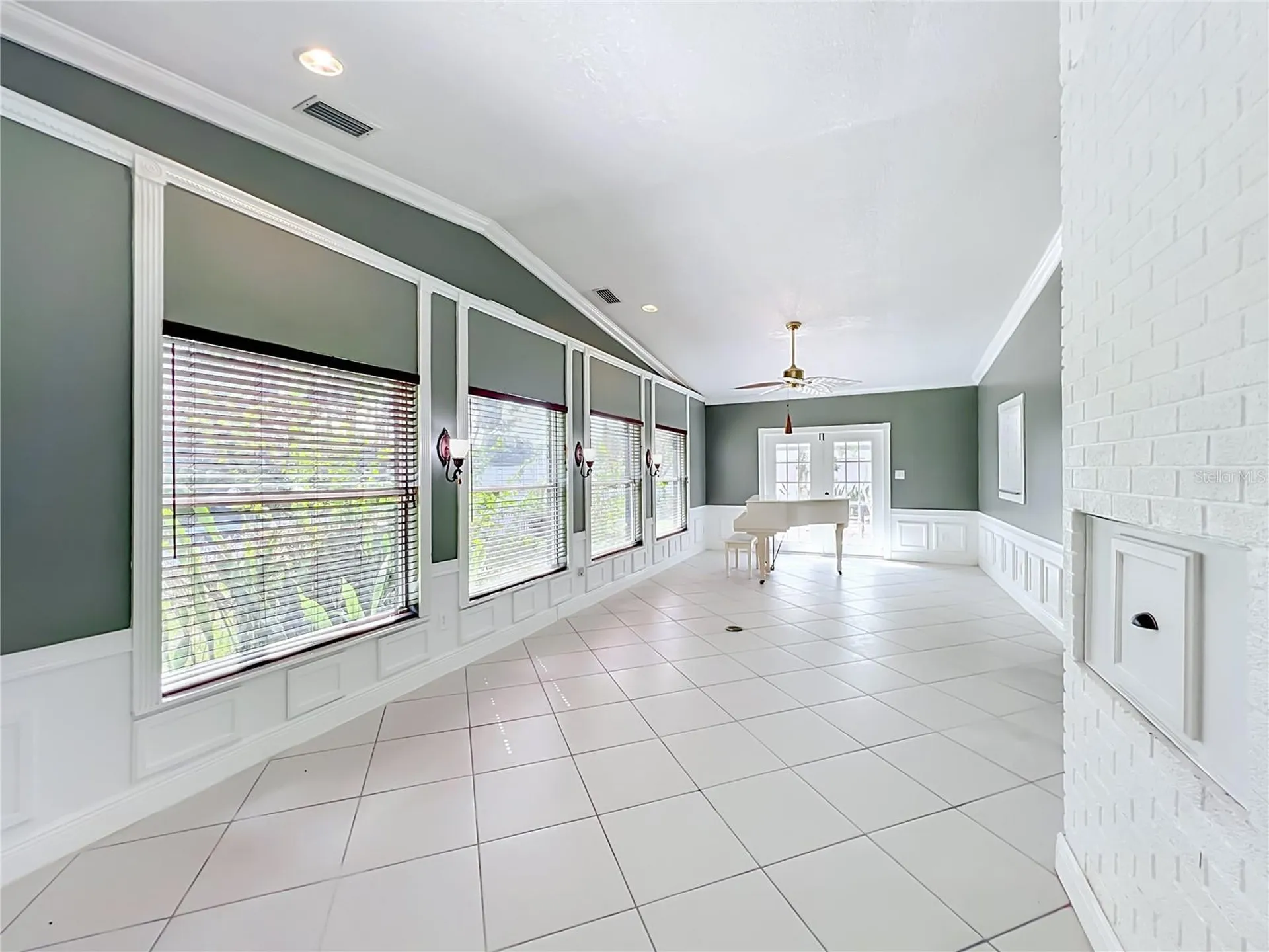 3417 Pershing Avenue Orlando FL 32812