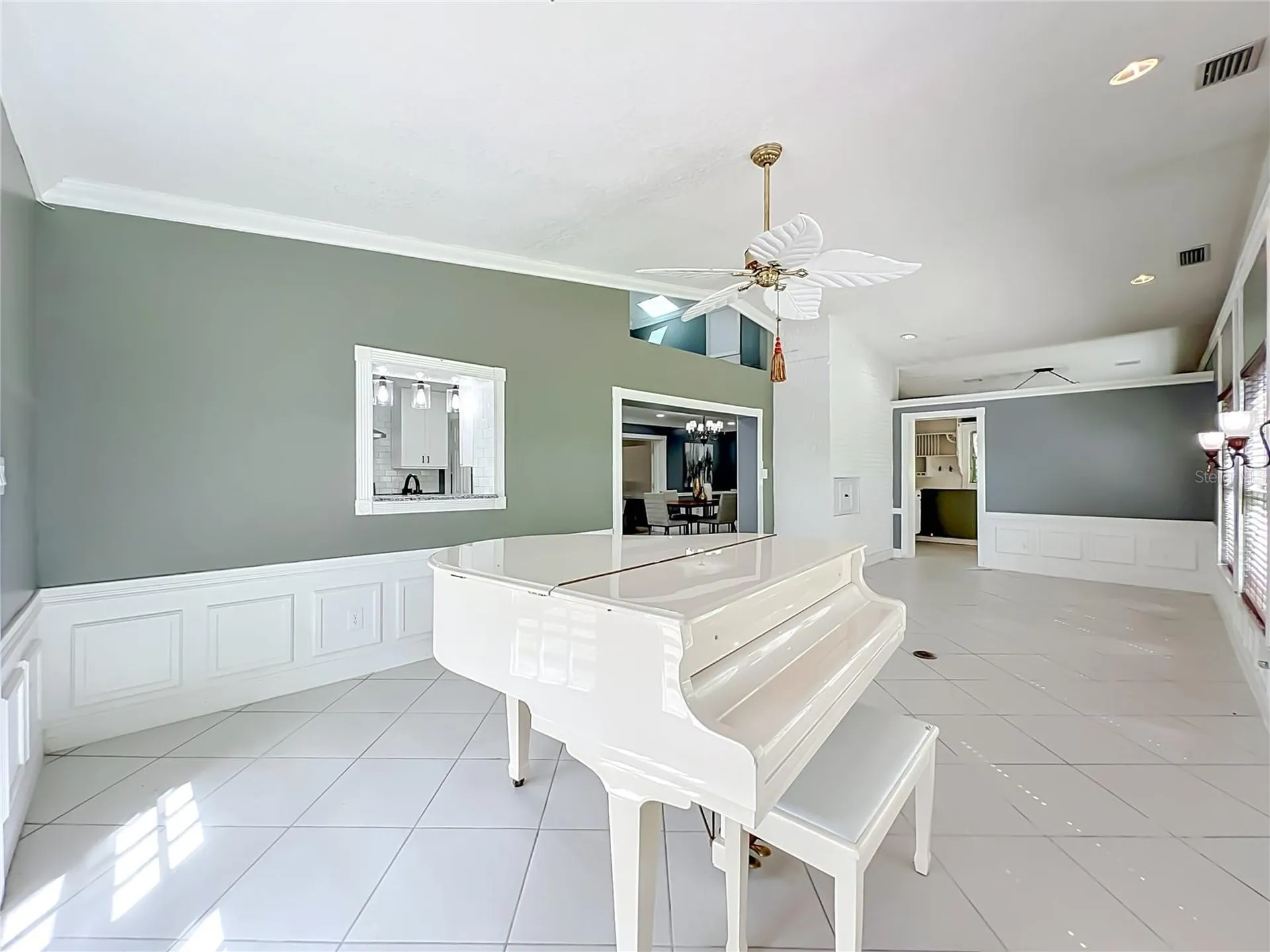 3417 Pershing Avenue Orlando FL 32812