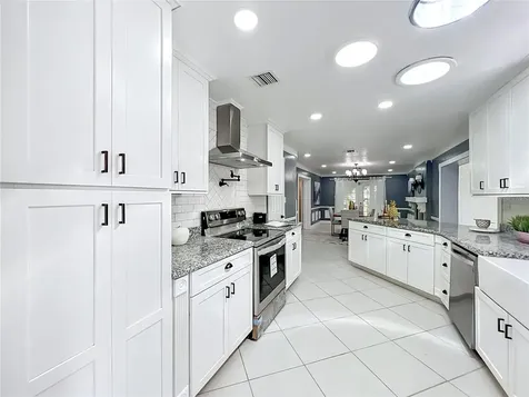3417 Pershing Avenue Orlando FL 32812