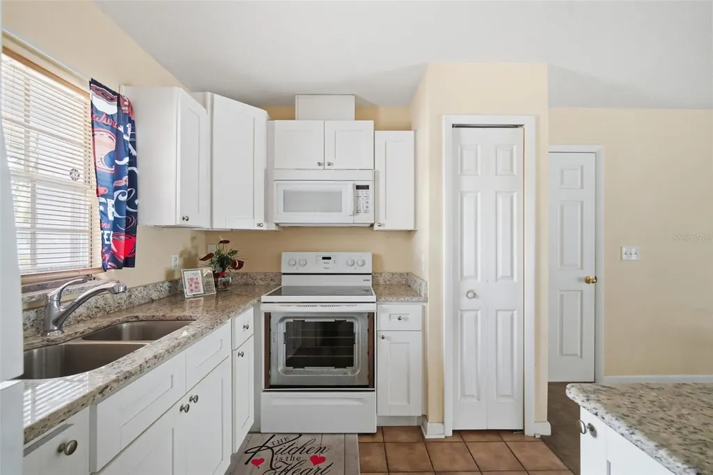 4449 Tarpon Drive Tampa FL 33617