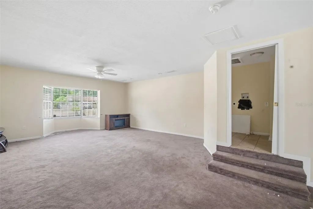 4449 Tarpon Drive Tampa FL 33617
