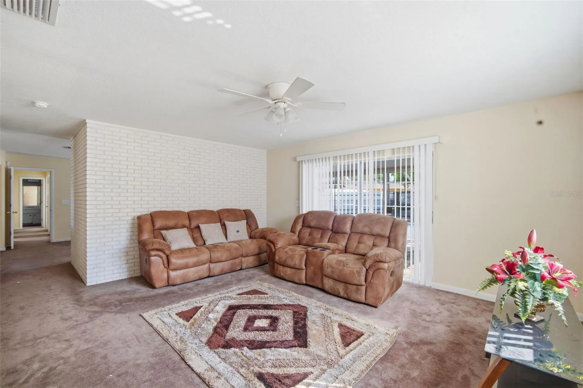 4449 Tarpon Drive Tampa FL 33617