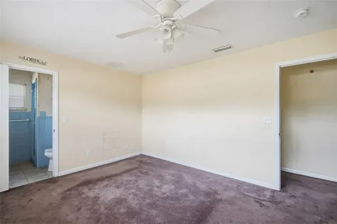 4449 Tarpon Drive Tampa FL 33617