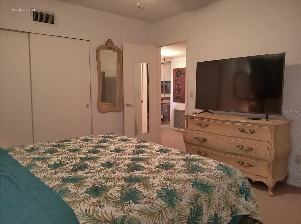 2361 Ecuadorian Way Clearwater FL 33763