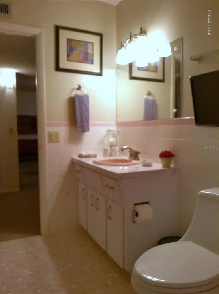 2361 Ecuadorian Way Clearwater FL 33763
