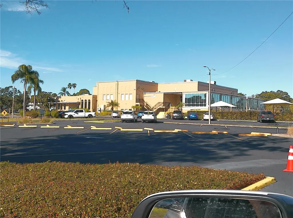 2361 Ecuadorian Way Clearwater FL 33763