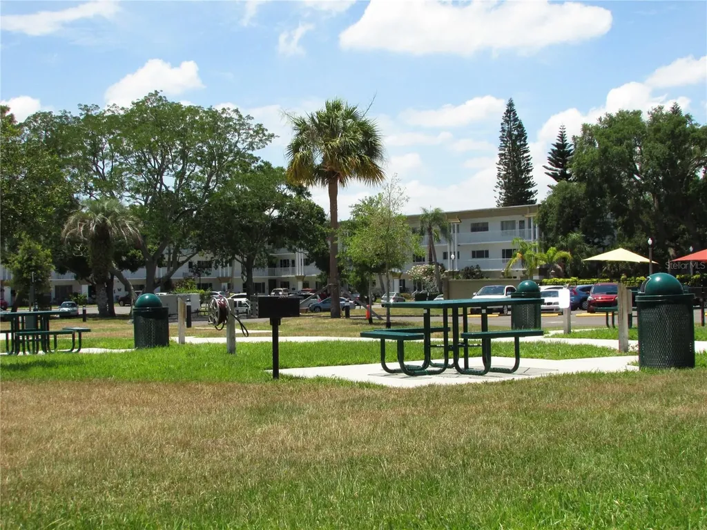 2361 Ecuadorian Way Clearwater FL 33763
