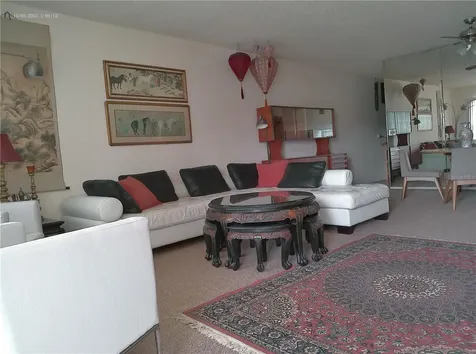 2361 Ecuadorian Way Clearwater FL 33763