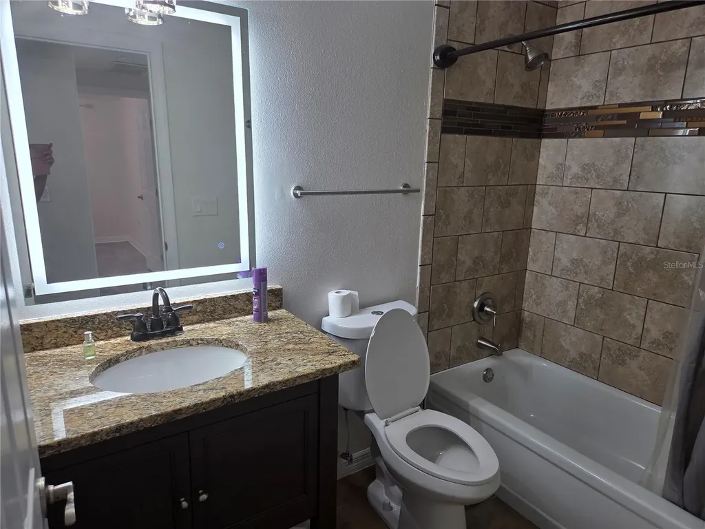3922 Cochise Ter, Sarasota FL 34233