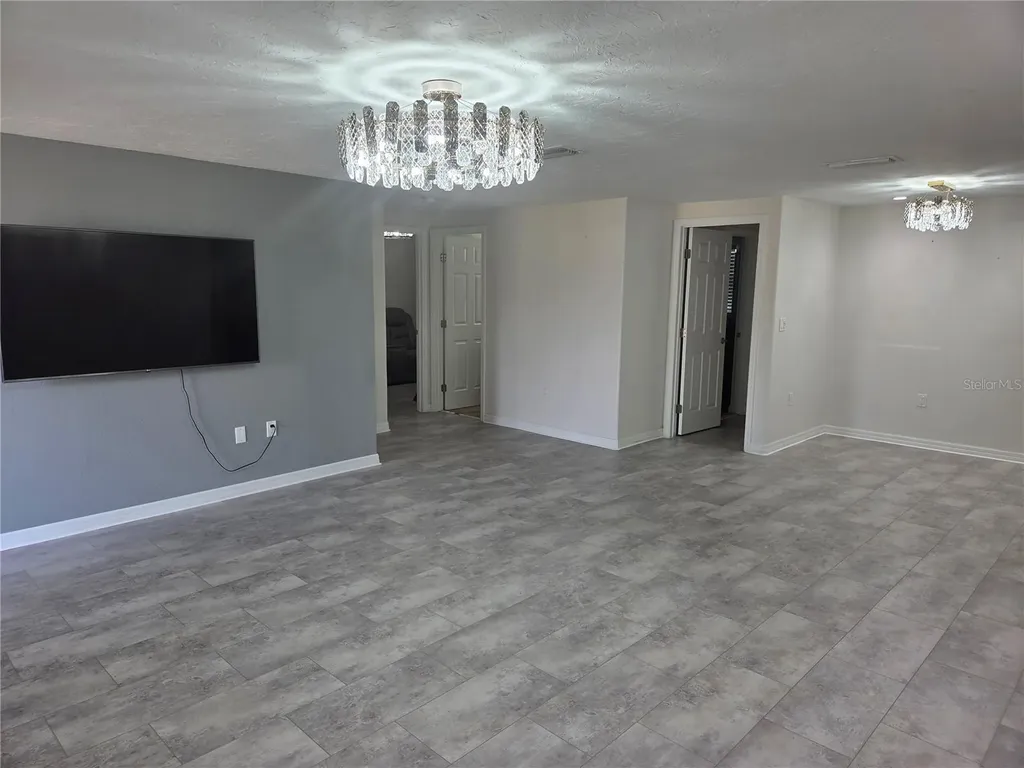3922 Cochise Ter, Sarasota FL 34233