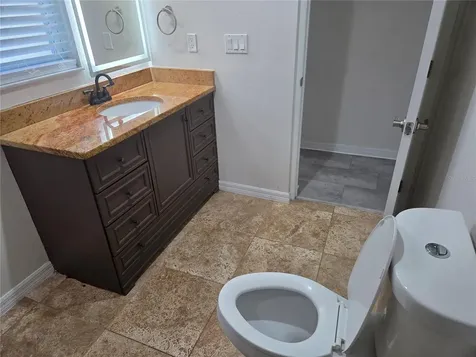 3922 Cochise Ter, Sarasota FL 34233