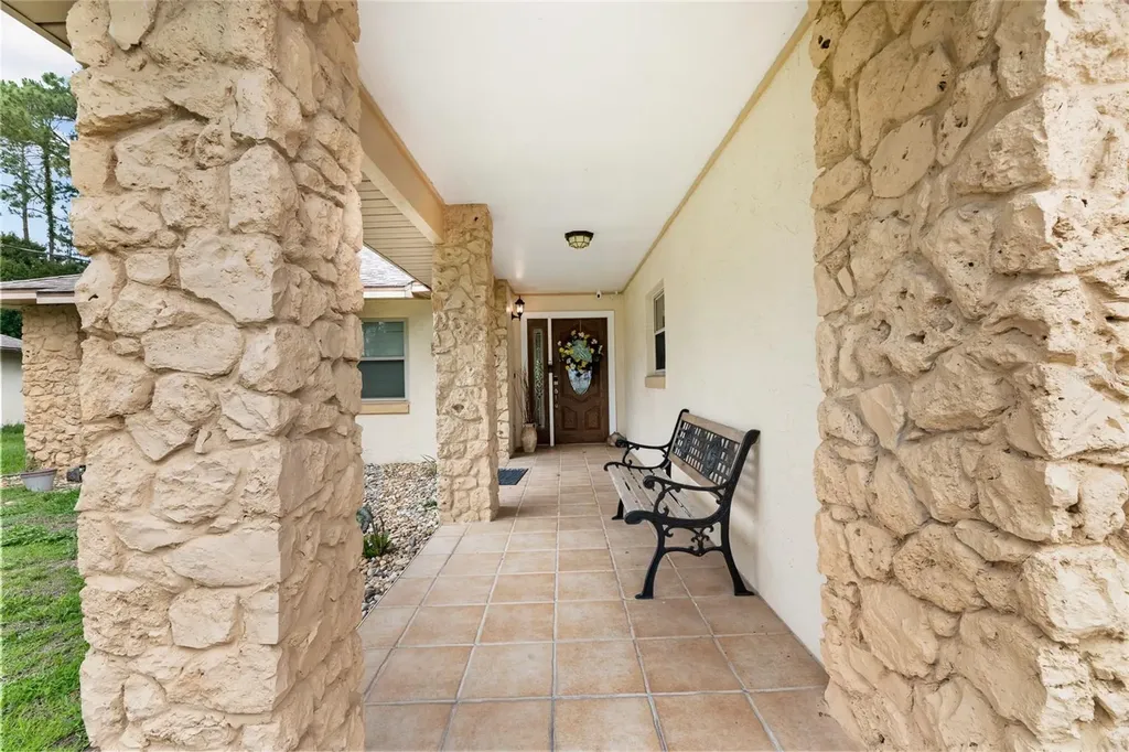 5 Wayland Place Palm Coast FL 32164