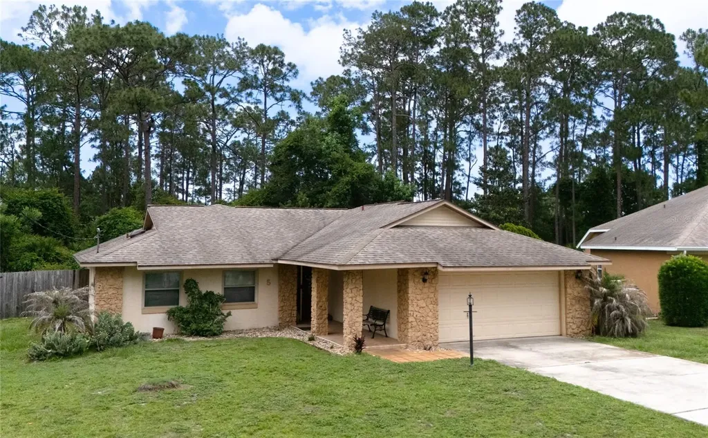 5 Wayland Place Palm Coast FL 32164