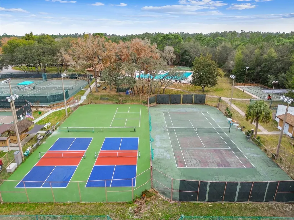 11 Carnation Court E Homosassa FL 34446