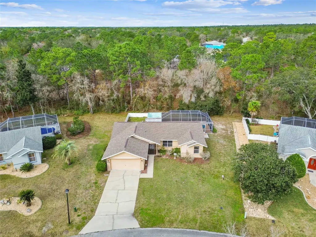 11 Carnation Court E Homosassa FL 34446