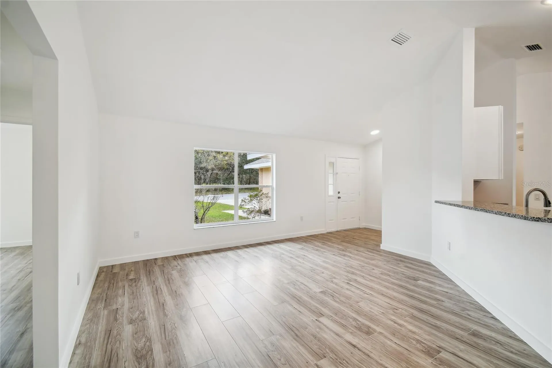 11 Carnation Court E Homosassa FL 34446