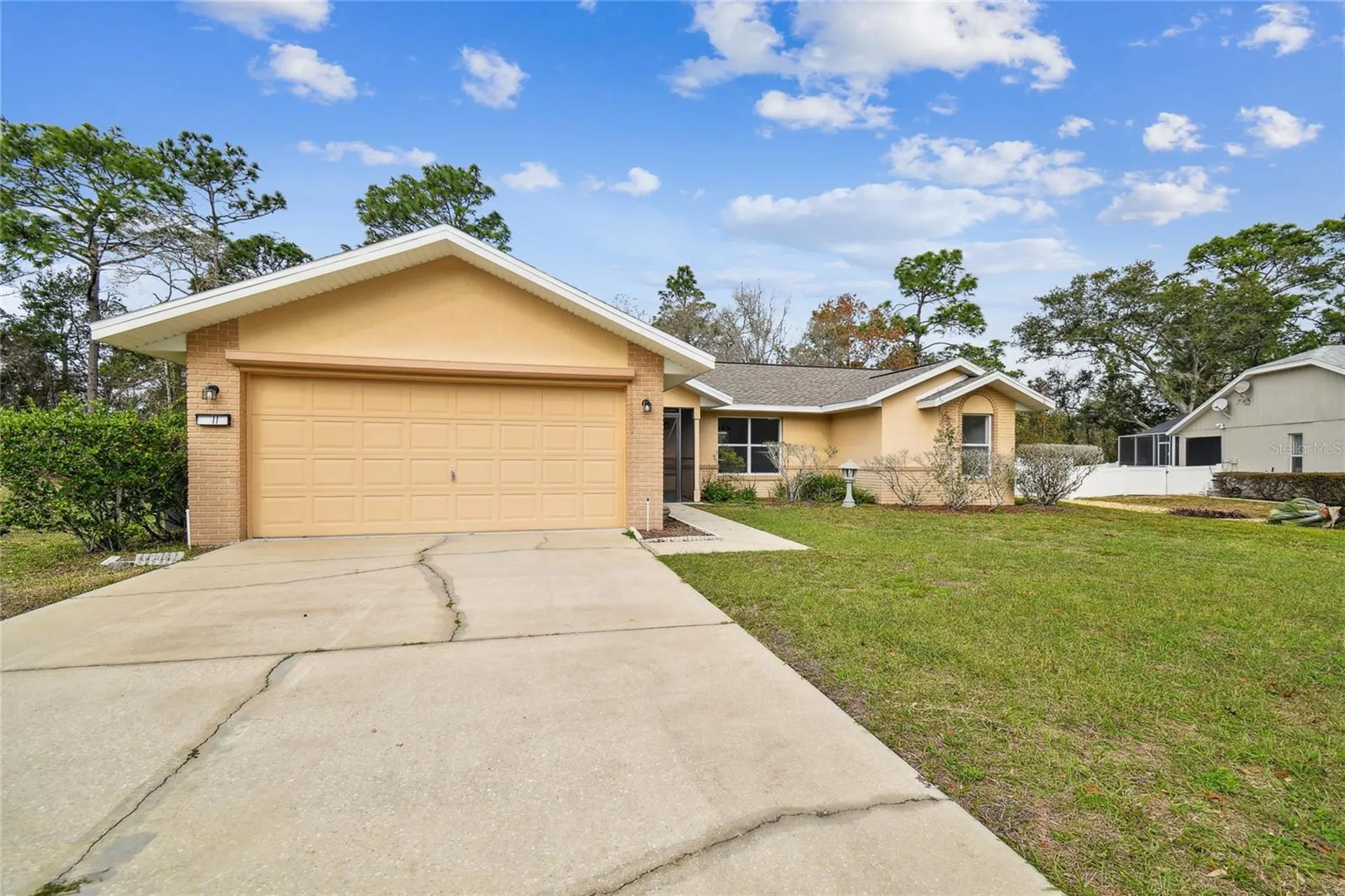 11 Carnation Court E Homosassa FL 34446
