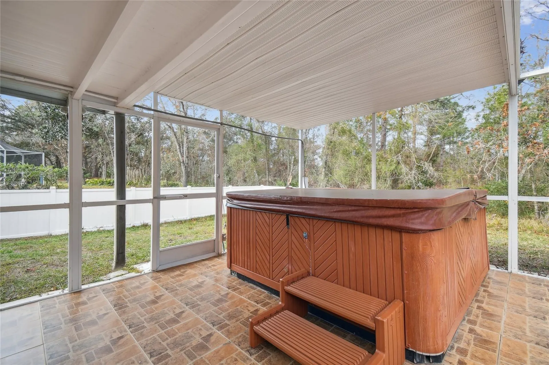 11 Carnation Court E Homosassa FL 34446