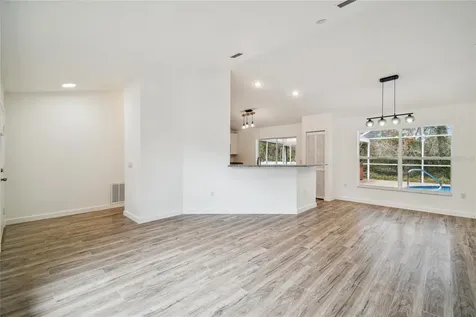 11 Carnation Court E Homosassa FL 34446