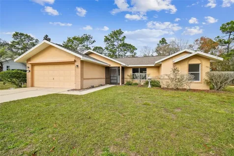 11 Carnation Court E Homosassa FL 34446