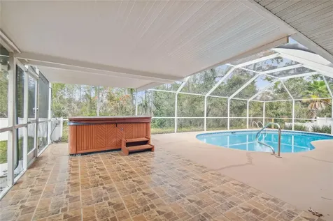 11 Carnation Court E Homosassa FL 34446