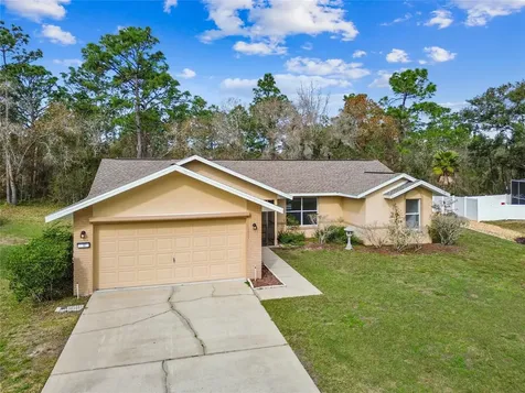 11 Carnation Court E Homosassa FL 34446