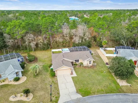 11 Carnation Court E Homosassa FL 34446