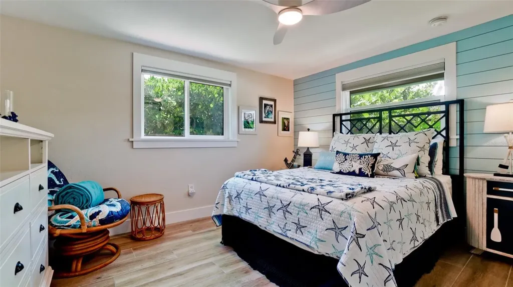 522 68th Street Holmes Beach FL 34217