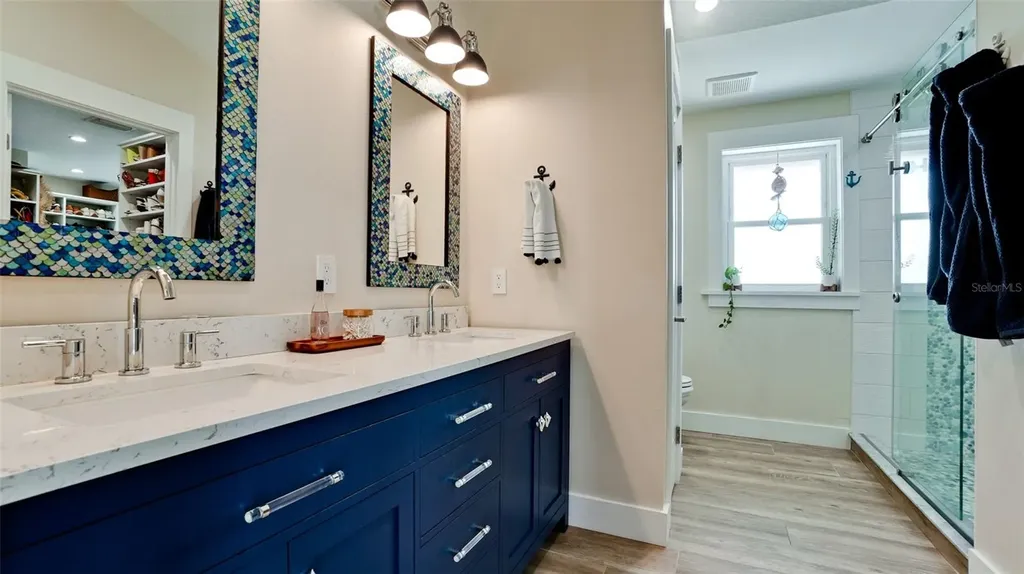 522 68th Street Holmes Beach FL 34217
