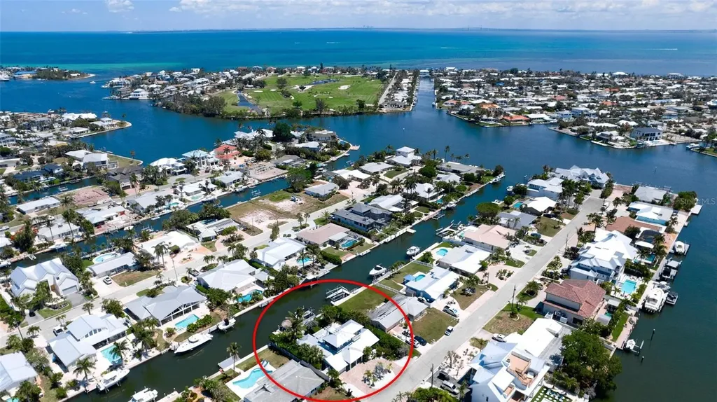 522 68th Street Holmes Beach FL 34217