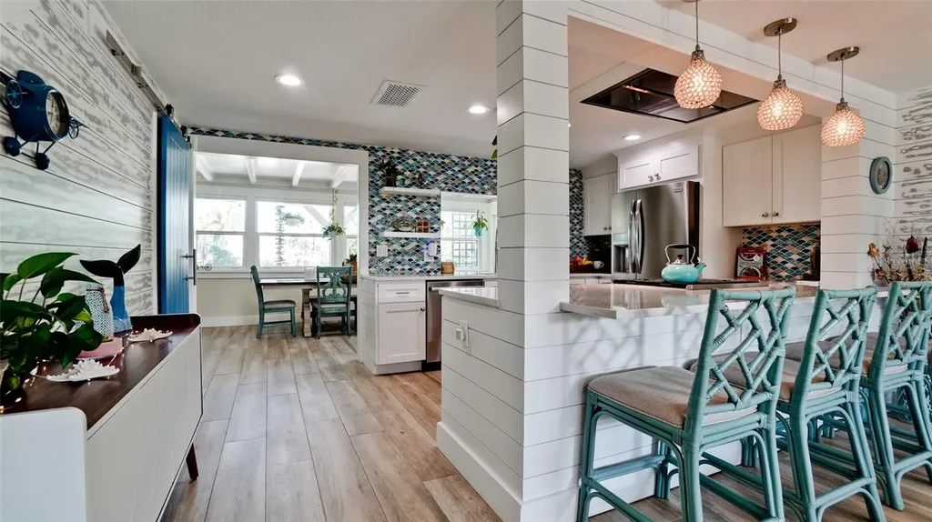 522 68th Street Holmes Beach FL 34217