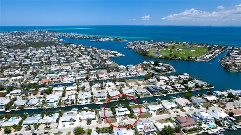 522 68th Street Holmes Beach FL 34217