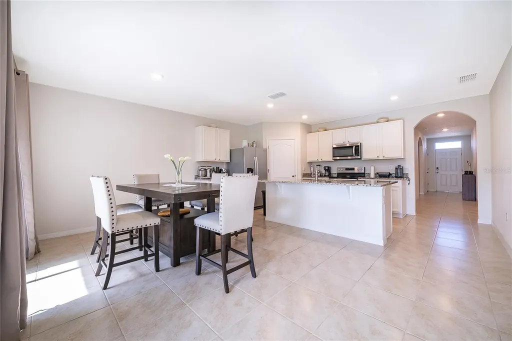 2807 Harmonia Hammock Road Harmony FL 34773