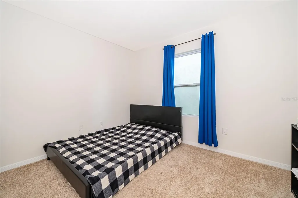 2807 Harmonia Hammock Road Harmony FL 34773