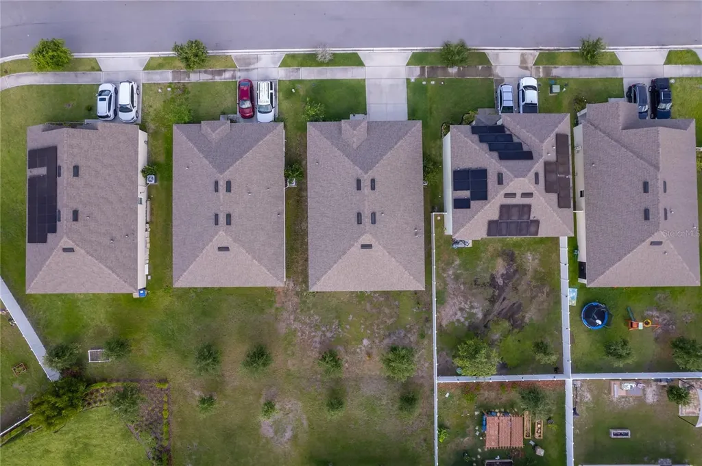 2807 Harmonia Hammock Road Harmony FL 34773