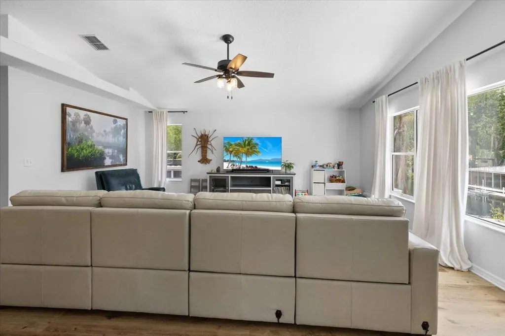 7264 Aberdeen Court Weeki Wachee FL 34607