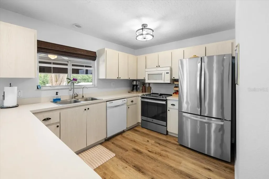 7264 Aberdeen Court Weeki Wachee FL 34607