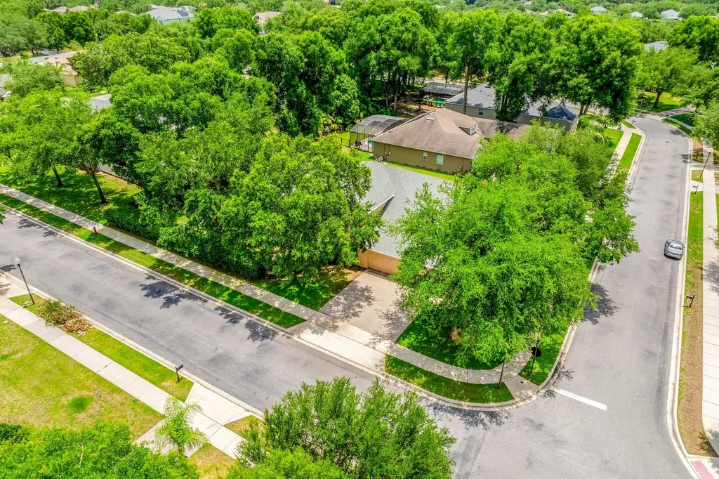 2425 Parkside Meadow Drive Apopka FL 32712