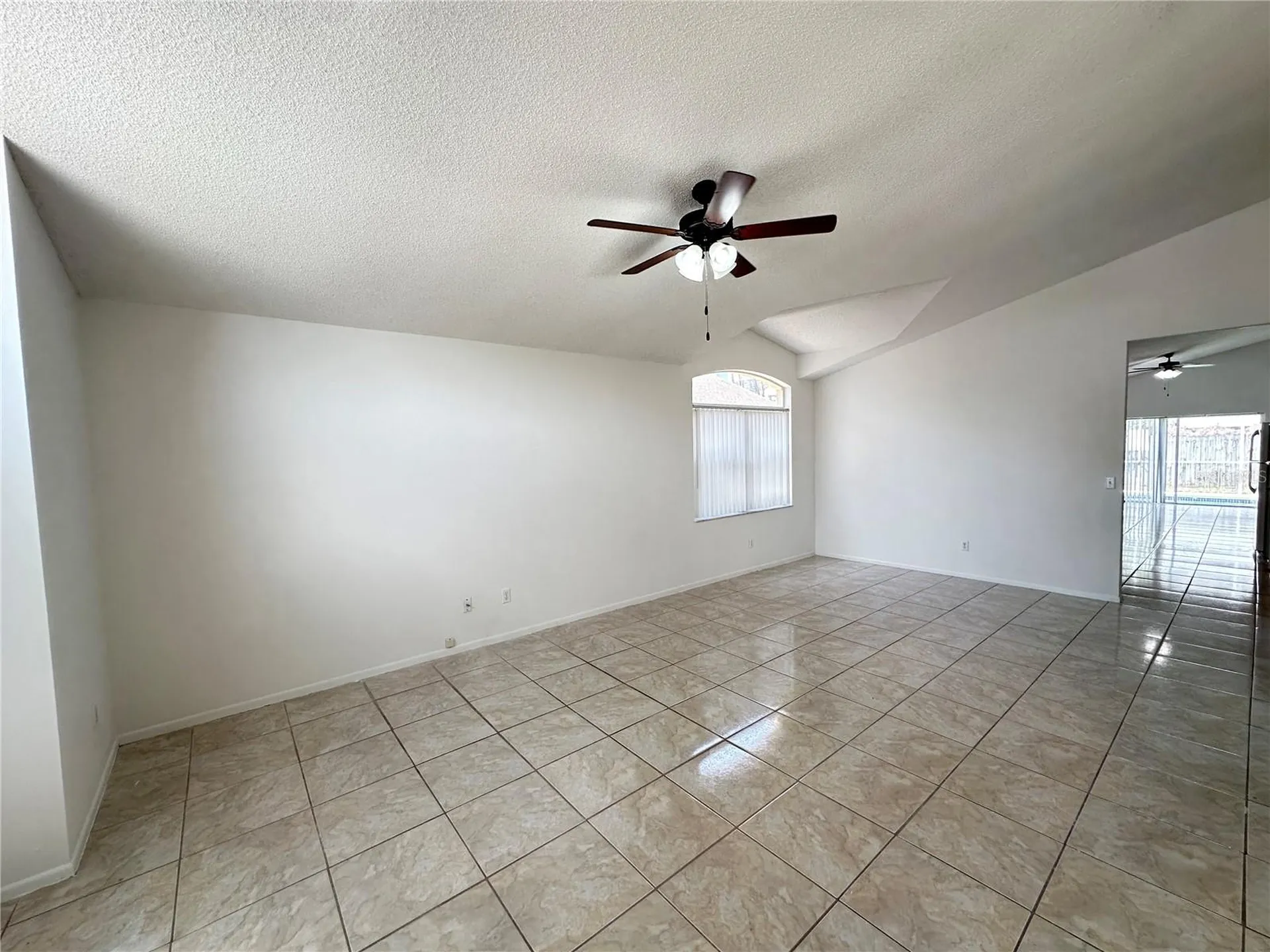 311 Downing Circle Davenport FL 33897